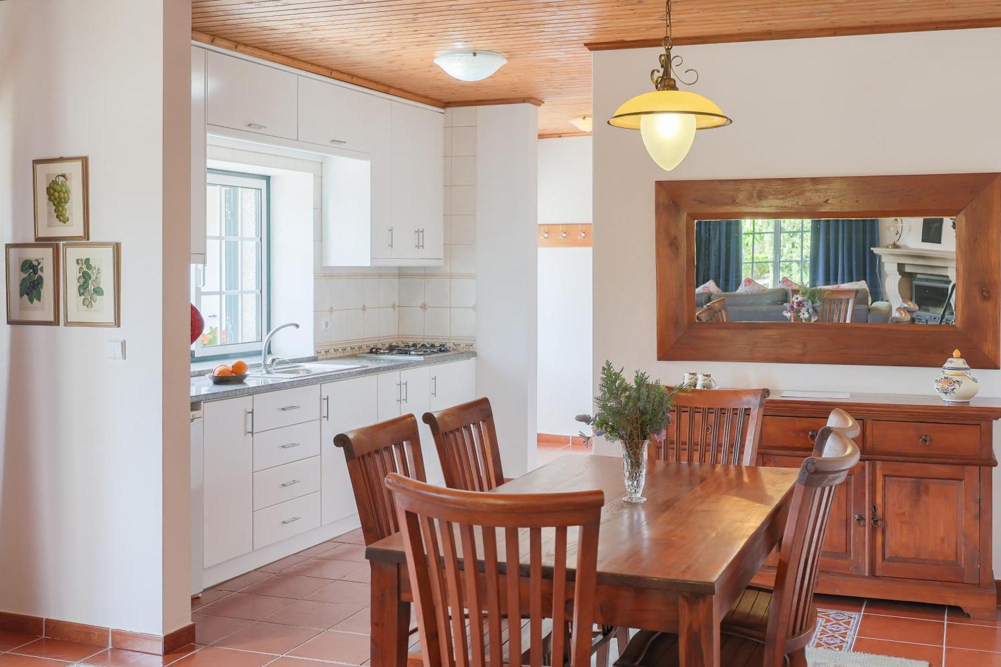 Charming Granite In Beautiful Surroundings