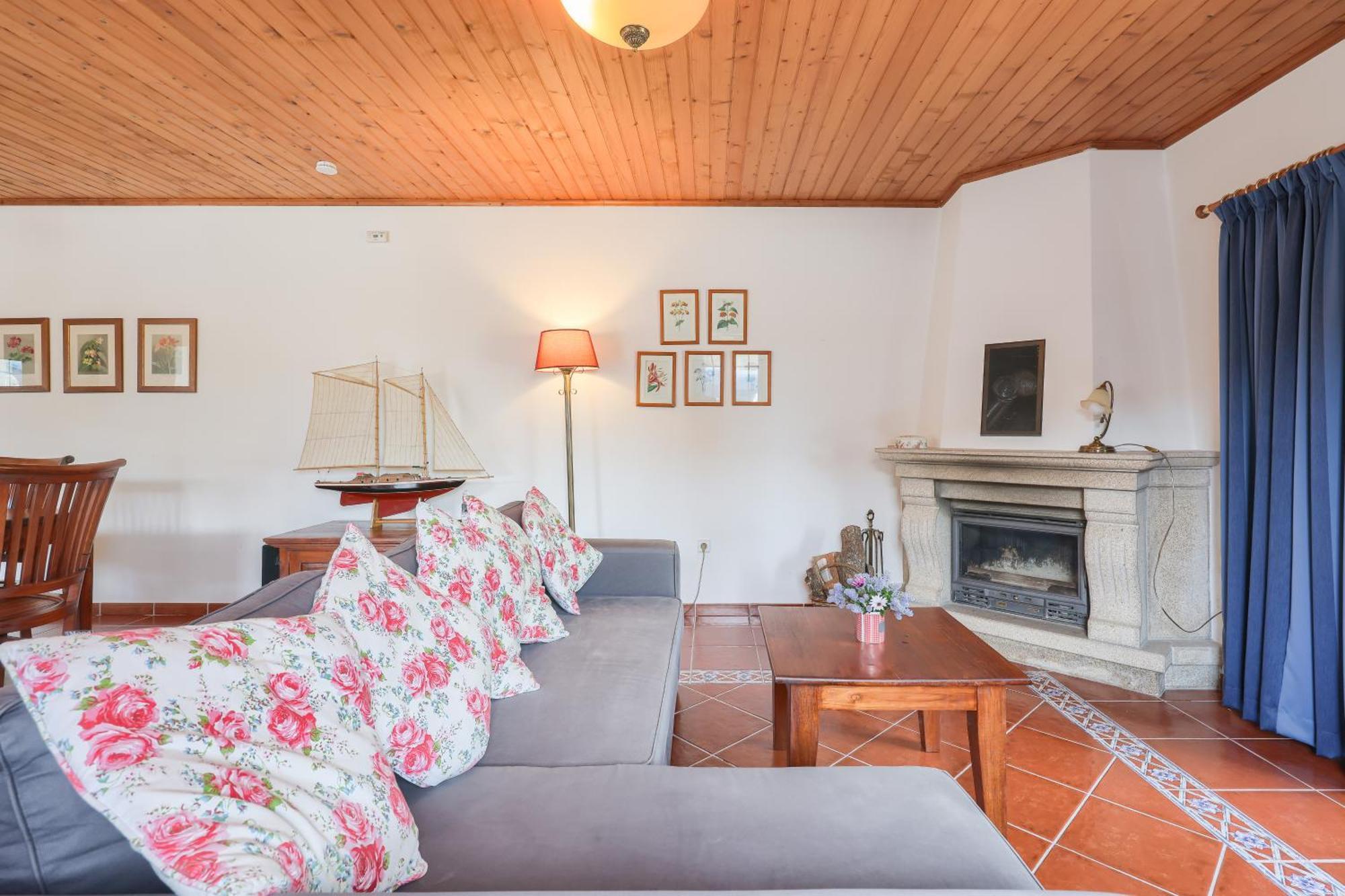Holiday home Charming Granite In Beautiful Surroundings *