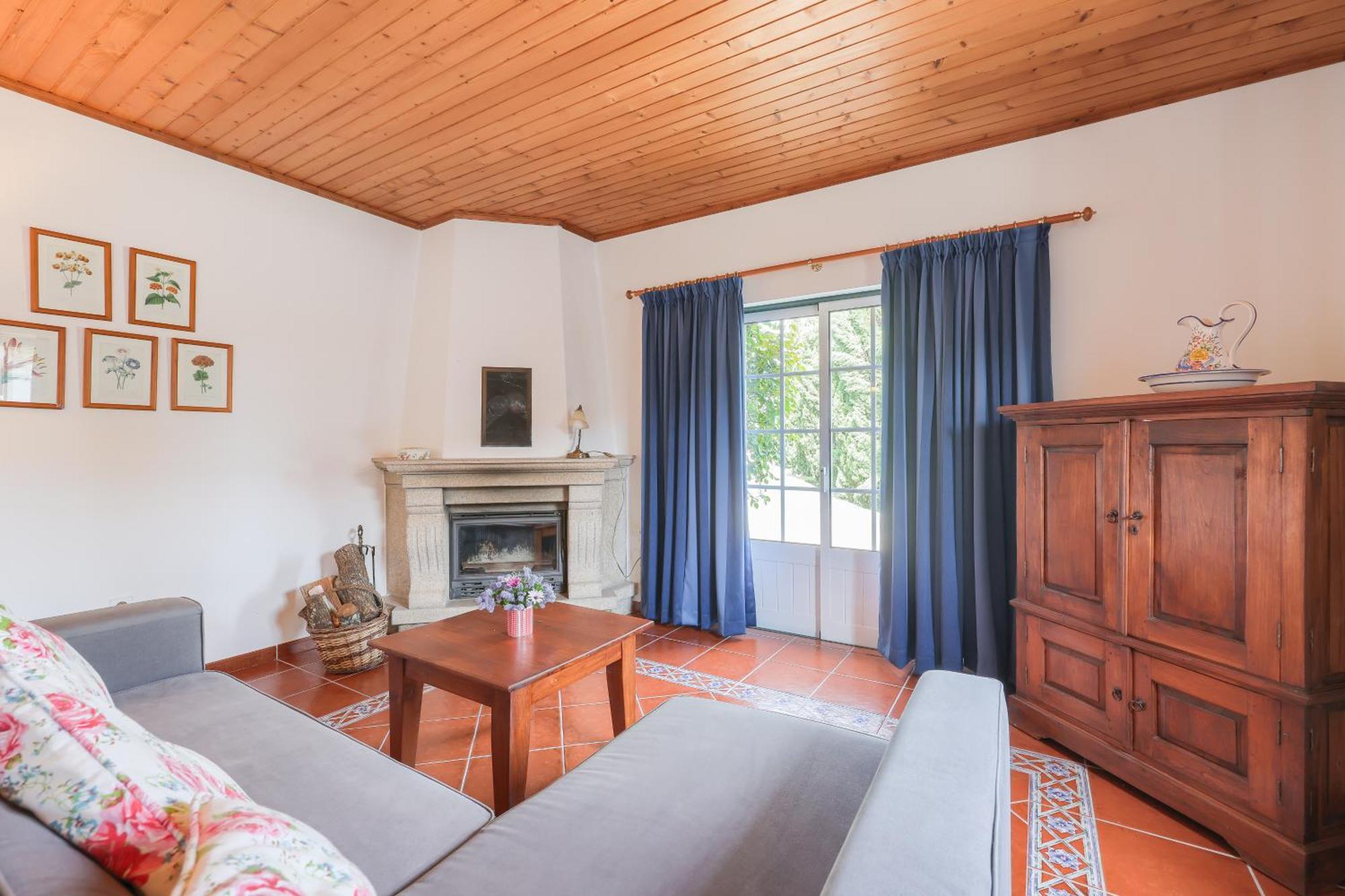 Charming Granite In Beautiful Surroundings Holiday home *