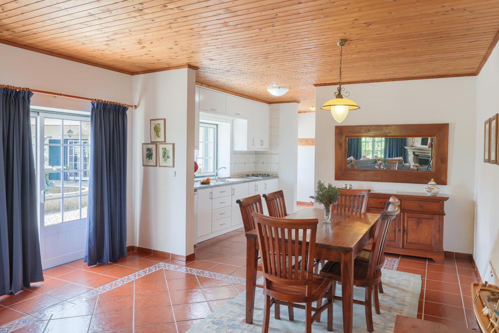 Charming Granite In Beautiful Surroundings